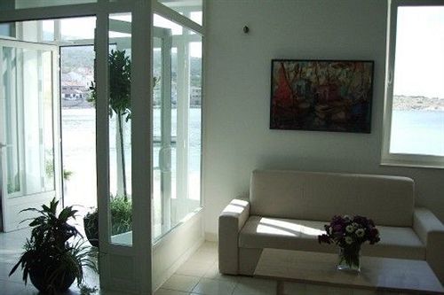 Tamarix Residence วินเยราซ ภายนอก รูปภาพ